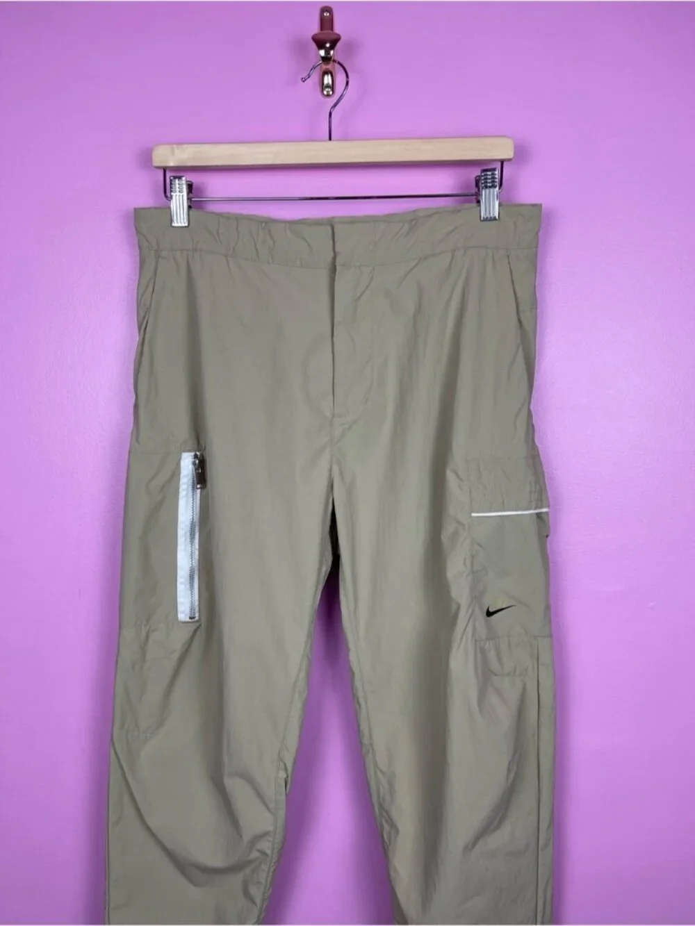 Nike Sportswear Style Essentials Utility Pants Men's 32 Tan Utility Cargo